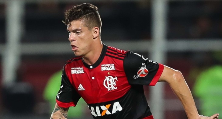 Segundo empresário, Bahia fez consulta pelo volante Ronaldo, do Flamengo